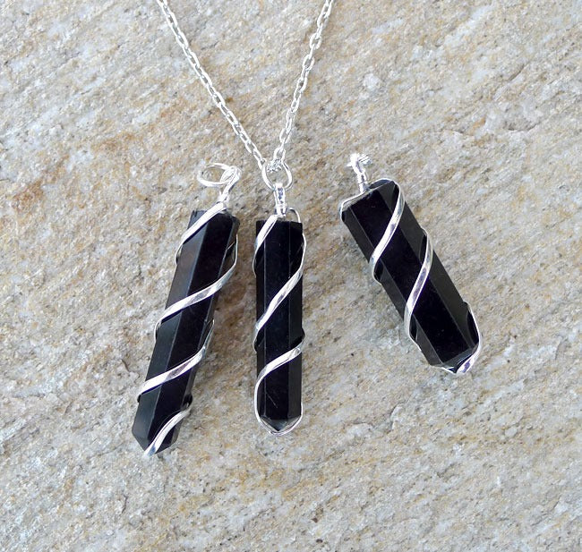 black obsidian crystal (wearable pendant without chain)